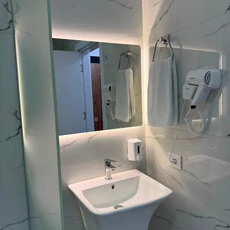 House Albania شقة *