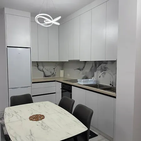 House Albania شقة *