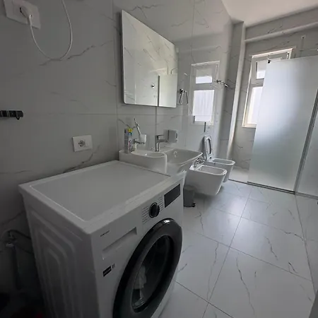 House Albania Appartamento Kamez